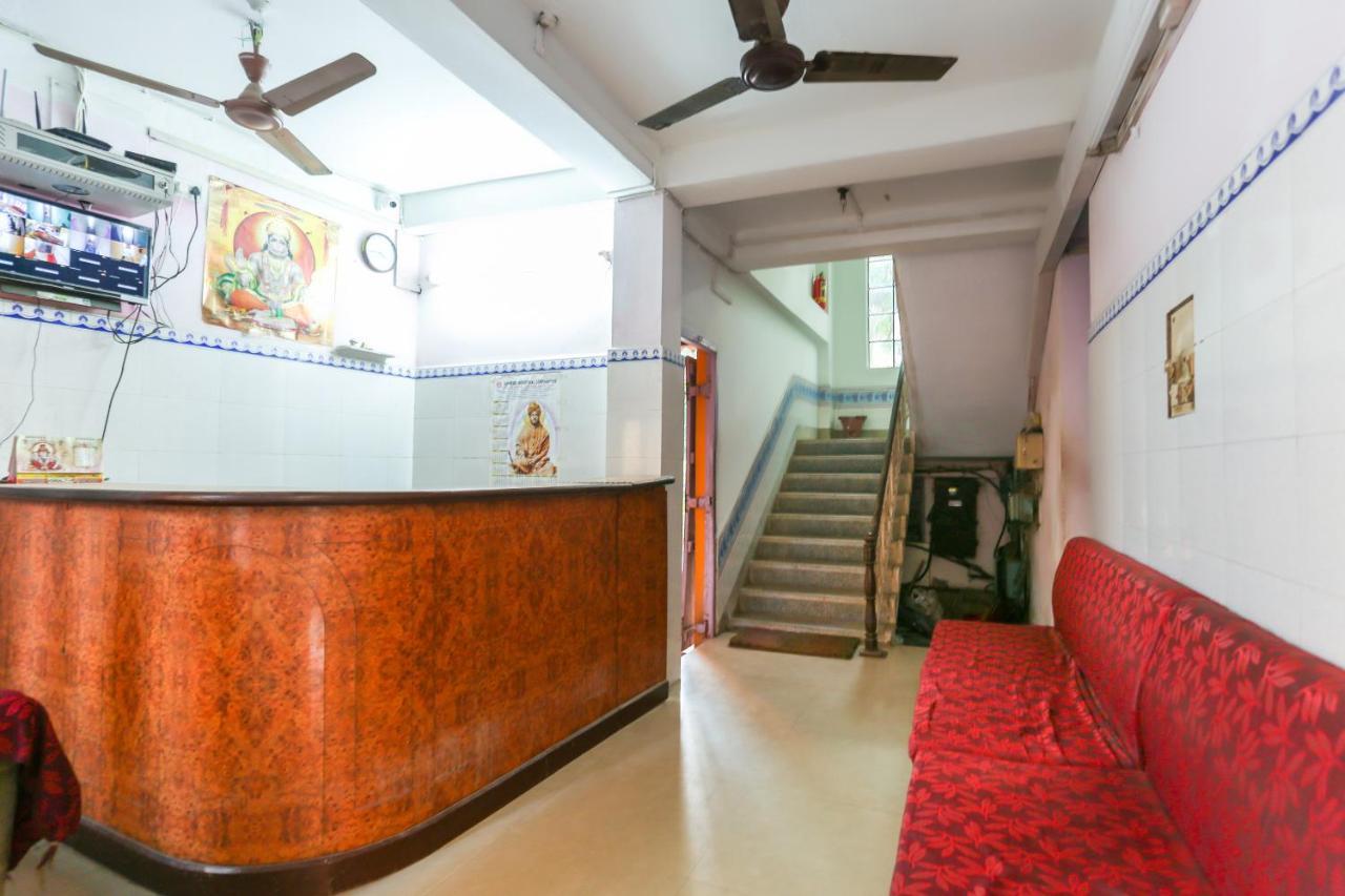 مومباي Hotel Flora Suites المظهر الخارجي الصورة
