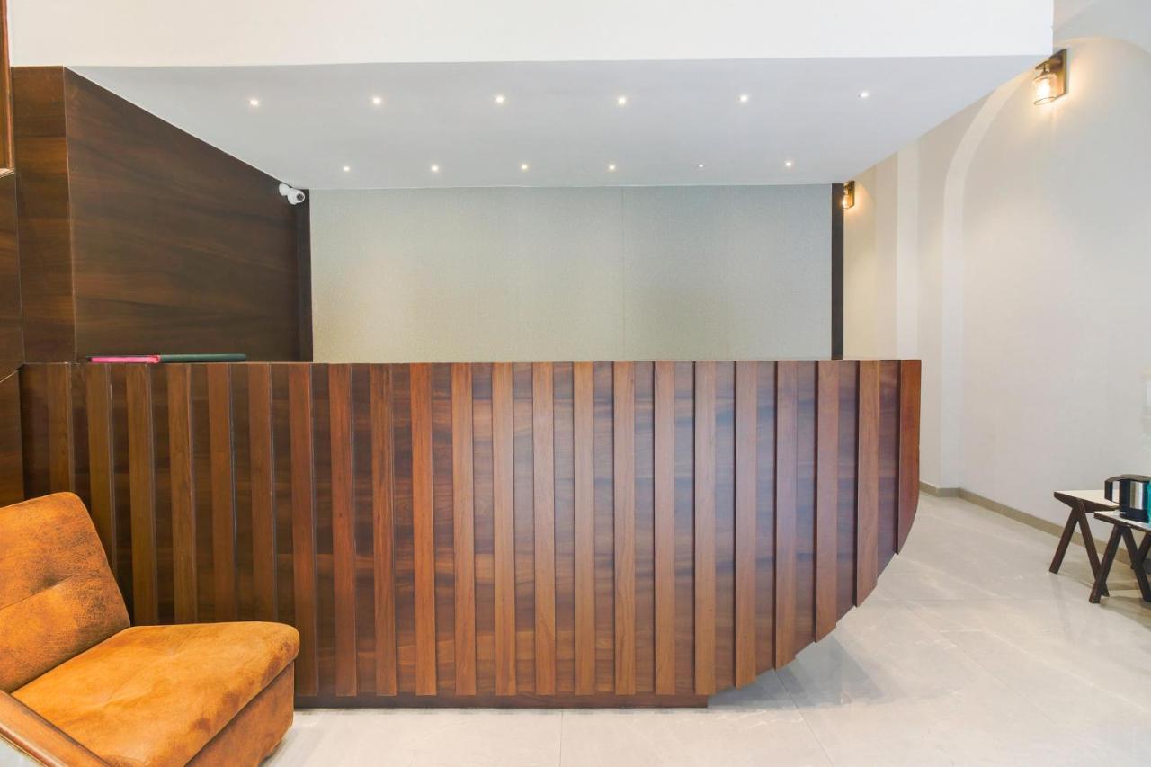 مومباي Hotel Flora Suites المظهر الخارجي الصورة